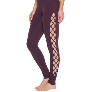 Alo Yoga Interlace legging